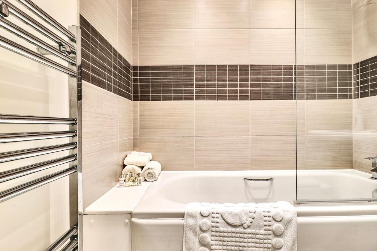 Sapphire Serviced Apartment Chelmsford Eksteriør billede