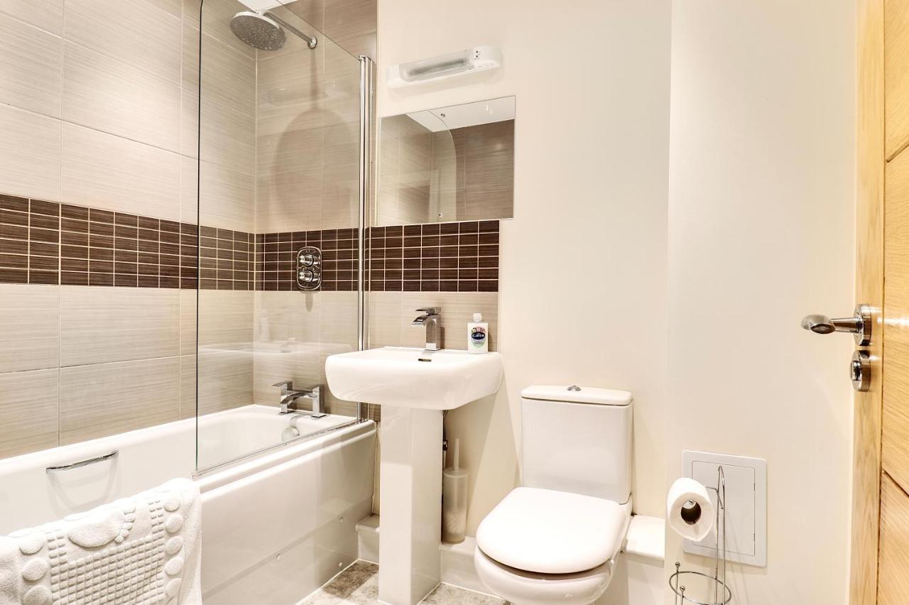 Sapphire Serviced Apartment Chelmsford Eksteriør billede